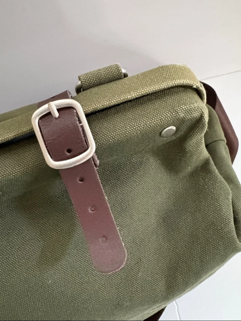 Line of Trade Canvas Weekender Bag Olive Duffel Brown Leather Trim 0312